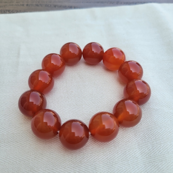Carnelian beaded bracelet - Picture 1 of 6